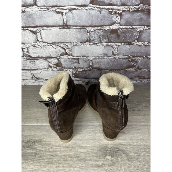 Aquatalia Brown Suede Faux Fur Strap Ankle Wedge Booties Women’s Sz 10M US/41EU - Picture 5 of 16
